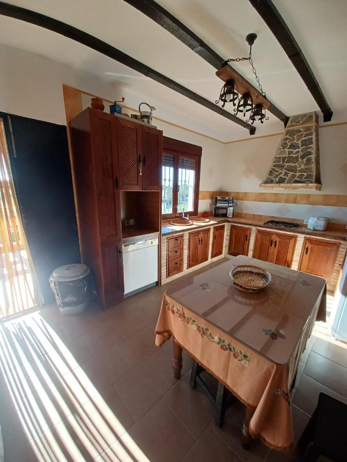Villa Martinez Alquiler Rural Isabel Alcalá del Valle Kültér fotó