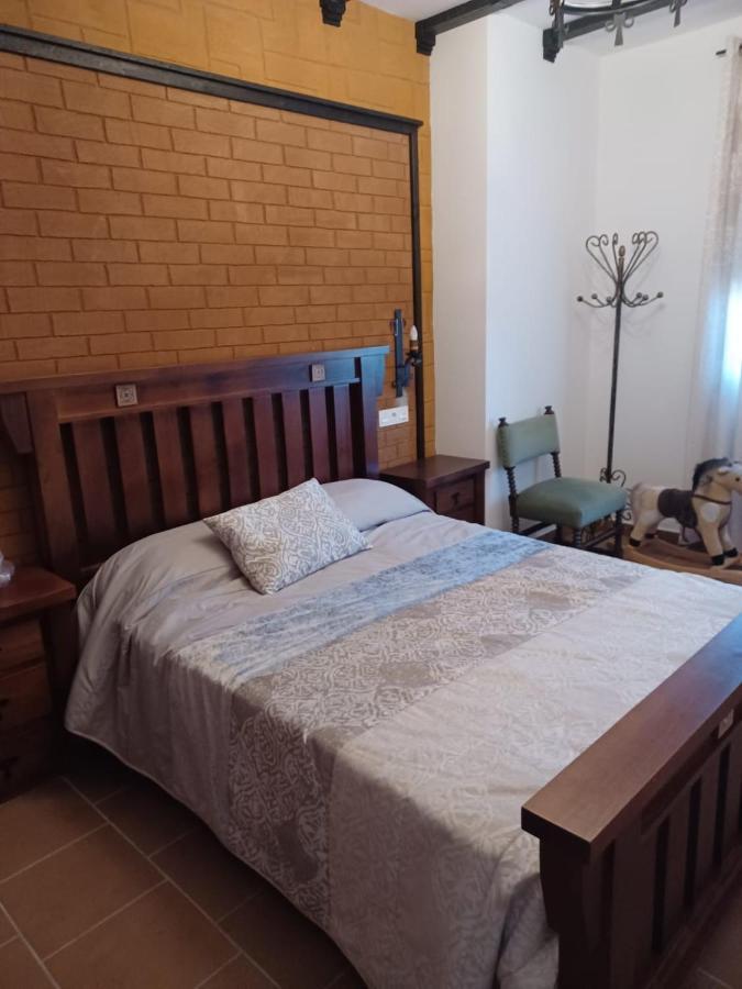 Villa Martinez Alquiler Rural Isabel Alcalá del Valle Kültér fotó