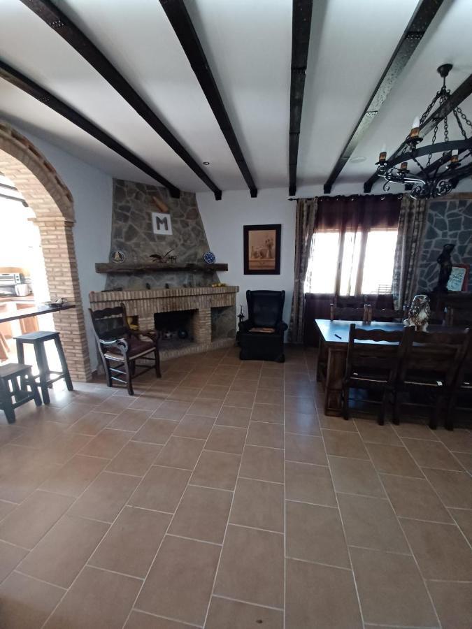 Villa Martinez Alquiler Rural Isabel Alcalá del Valle Kültér fotó